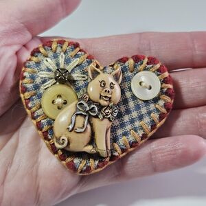 **Final Sale** Vintage Handmade Unique Quilted Heart Brooch A Pig & A Button